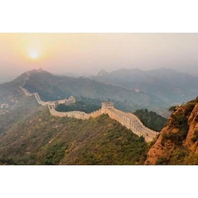 Великая Китайская стена: величественное чудо архитектуры и символ национального наследия
