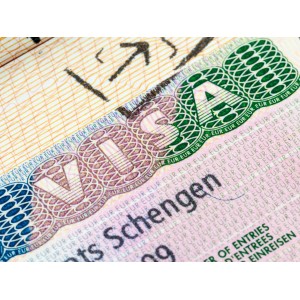 Шенгенская виза в Казани: как получить, оформить и продлить визу
